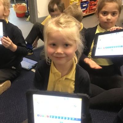Computing - Programming on Scratch Jnr