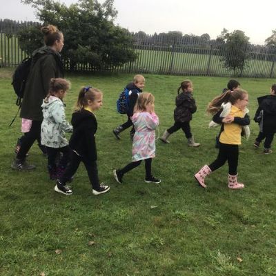 Rashford Class went to Redcastle School - Orienteering