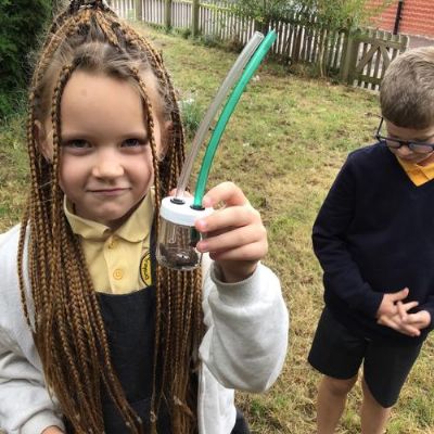 Science - living things and their habitats